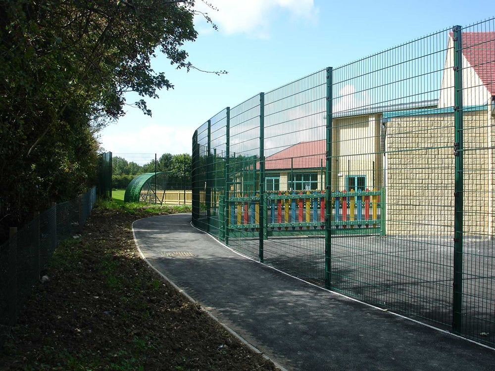 Non-Climb Security Fencing & Gates