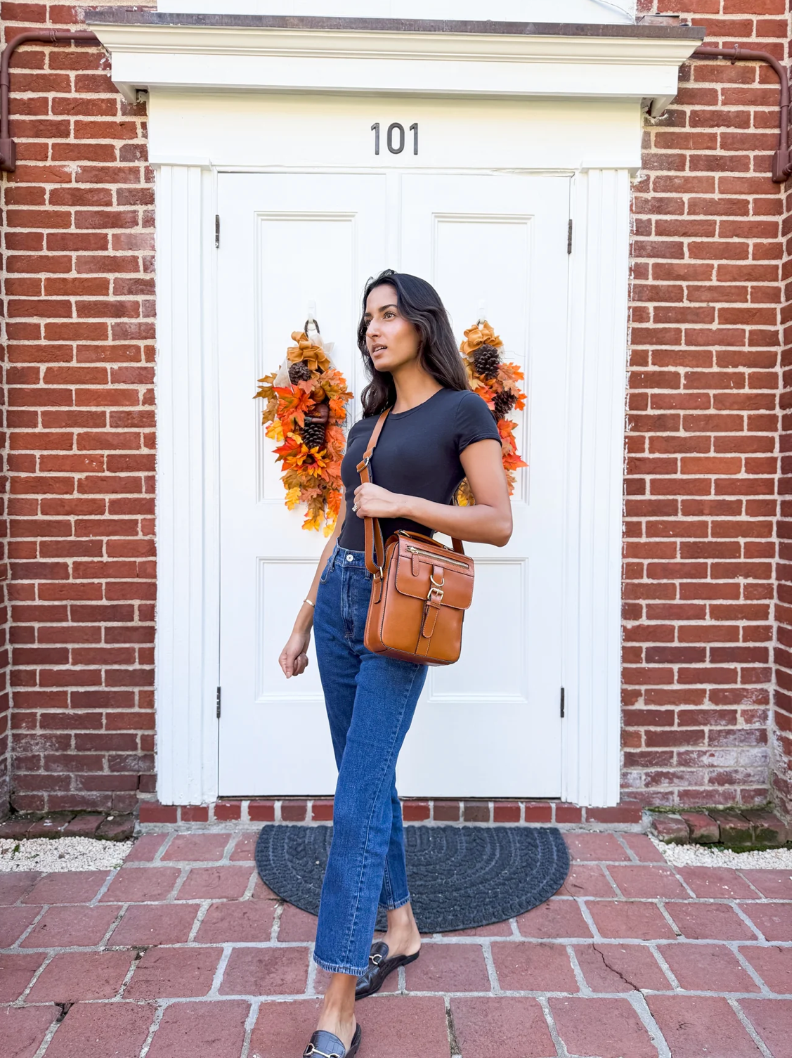 Smith & Wesson VAULT Concealed Carry "Crossbody"